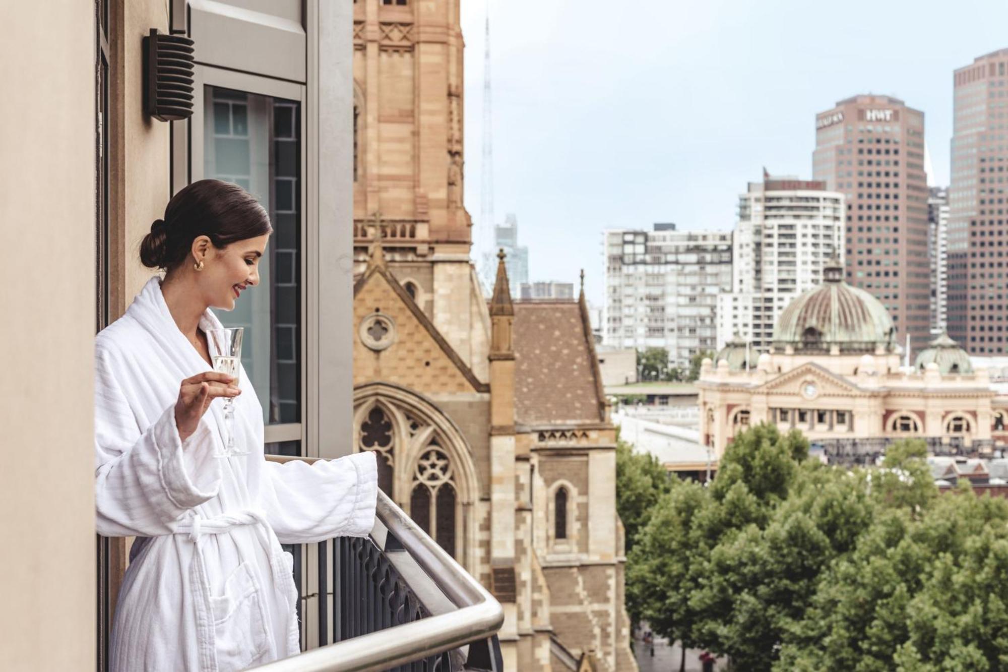 The Westin Melbourne Hotell Eksteriør bilde A guest at the hotel